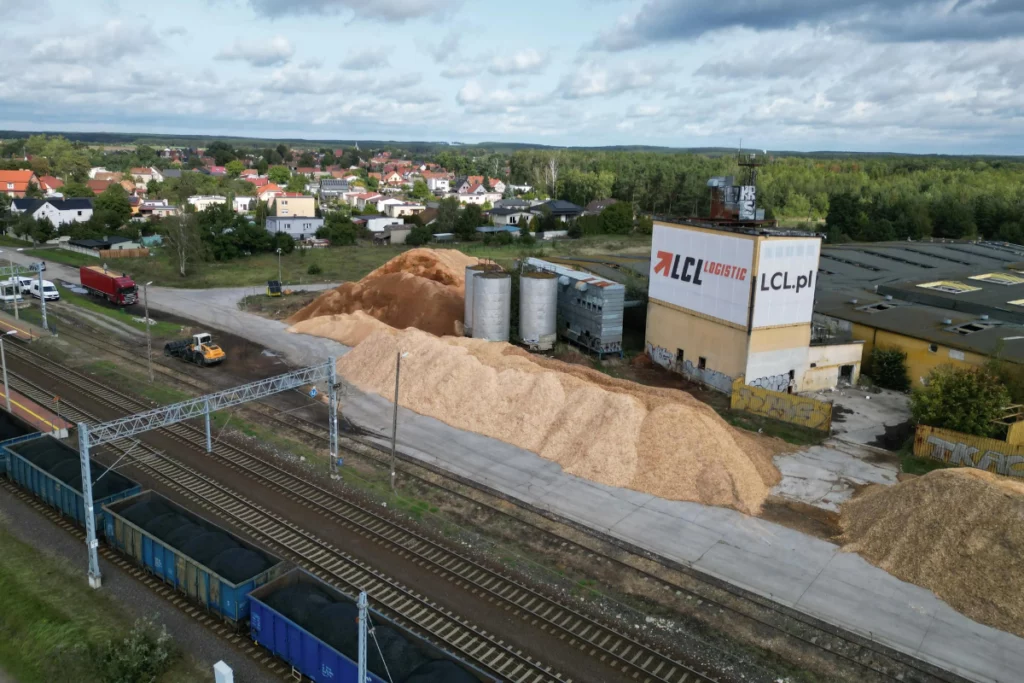 plac składowy w niedoradzu