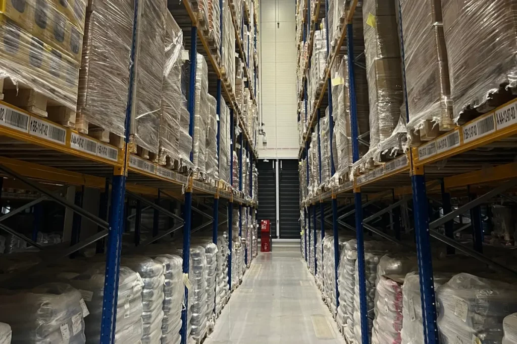 LCL warehouse consolidation