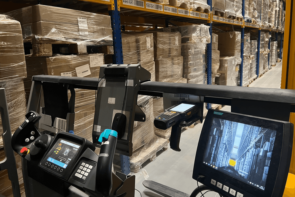 Inbetriebnahme | Das Lager aus der Sicht eines Gabelstaplerfahrers 